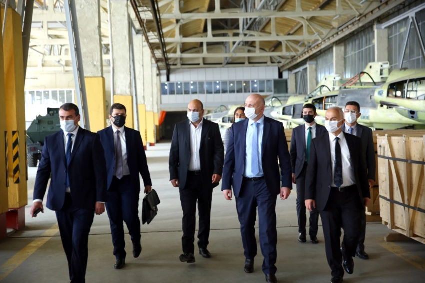 Türkiyə Gürcüstanla birgə hərbi müəssisənin yaradılmasını müzakirə edir