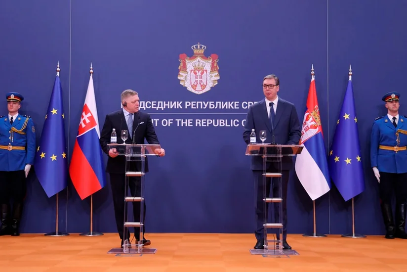 Фицо и Вучич договорились вместе посетить Москву в мае 2025 года