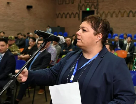 Fərid Qayıbov milli federasiyaların nümayəndələri ilə görüşüb