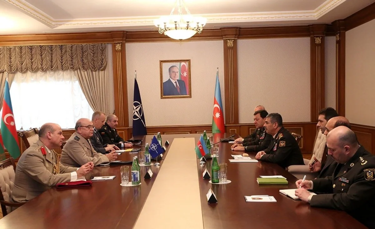 Zakir Hasanov meets with NATO Military Committee chief