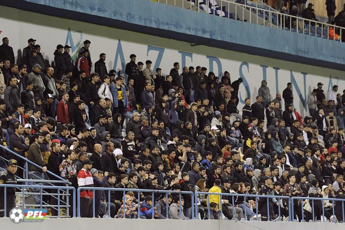 Qarabağ klubu azarkeşlərə görə cərimələnib