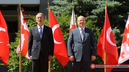 Tbilisidə Gürcüstan-Türkiyə-Azərbaycan üçtərəfli hərbi əməkdaşlığın genişləndirilməsi məsələsi müzakirə olunub