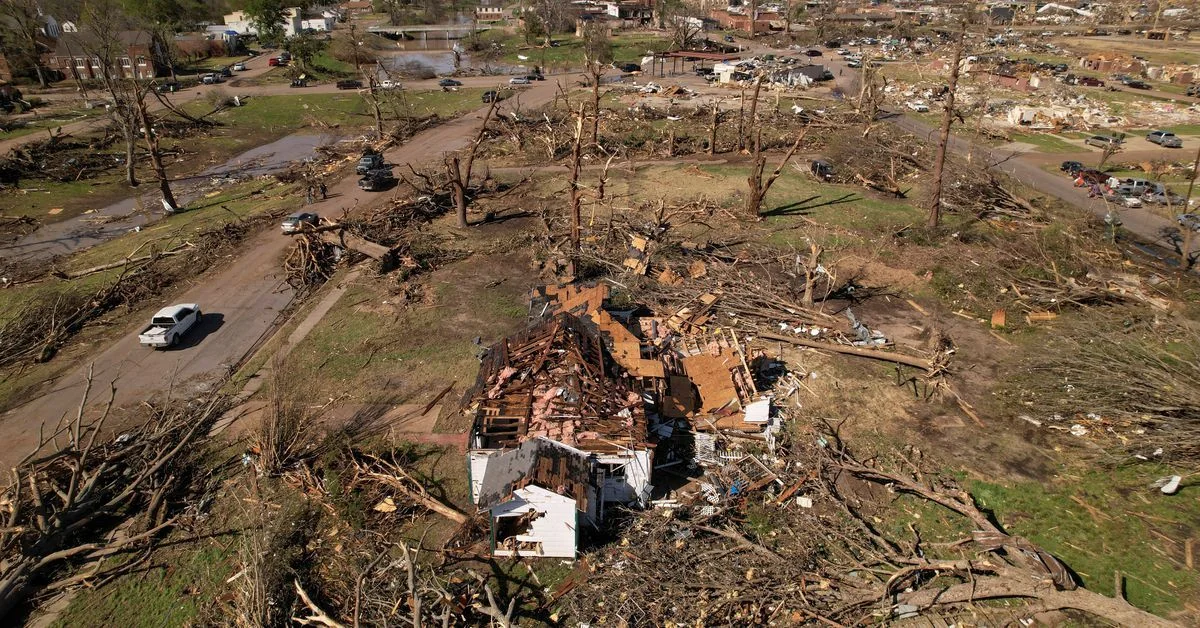 Biden declares emergency for Mississippi due to tornado damage
