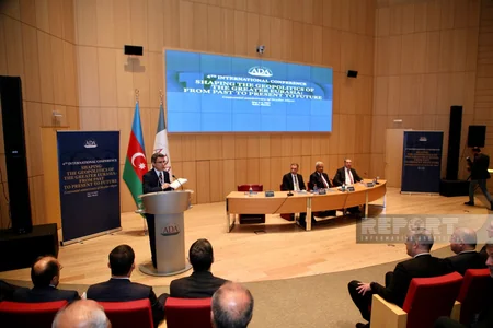 Bakıda Heydər Əliyevin 100 illik yubileyinə həsr olunan beynəlxalq konfrans keçirilir