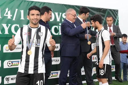 ​Futbol üzrə I Divizionun qalibi mükafatlandırılıb