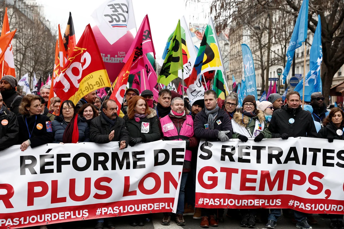Strikes continue in France against pension reform