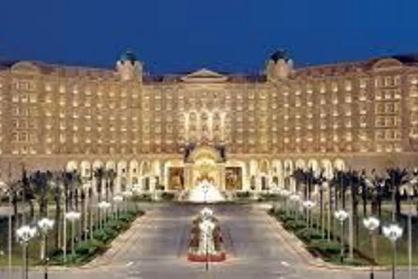 Londondakı “The Ritz Hotel” səudiyyəli investorlara satıla bilər