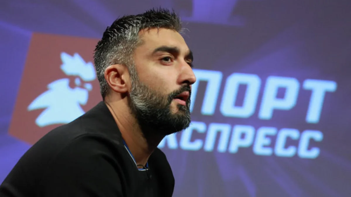 Aleksandr Səmədov Azərbaycan millisini seçməməsinin səbəbini açıqlayıb