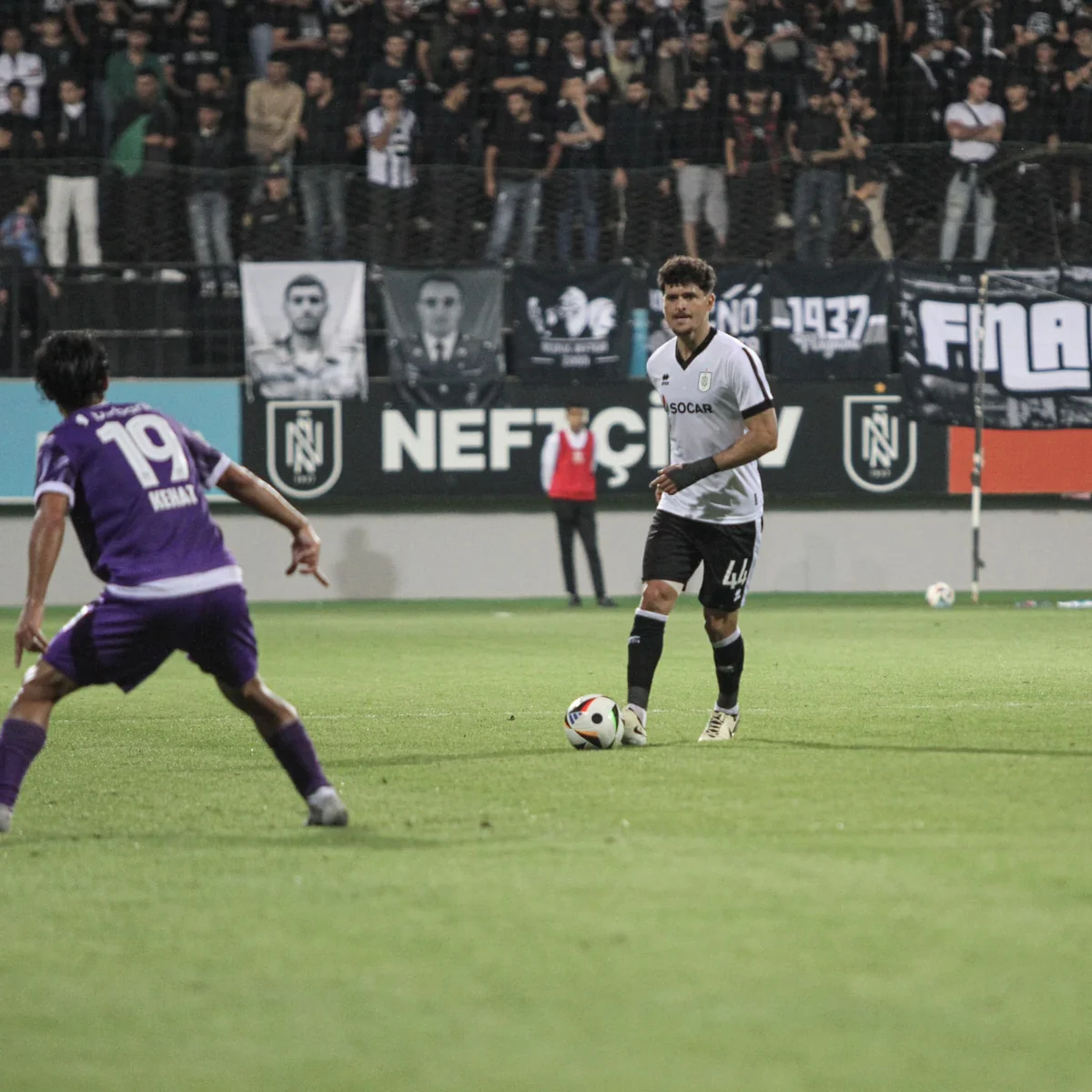 Braziliyalı futbolçu müqaviləsinin müddətinin uzadılması üçün Neftçidən təklif gözləyir