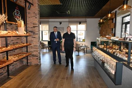 Prezident Xankəndidə əsaslı təmir və bərpadan sonra “Palace” hotelinin açılışında iştirak edib - YENİLƏNİB