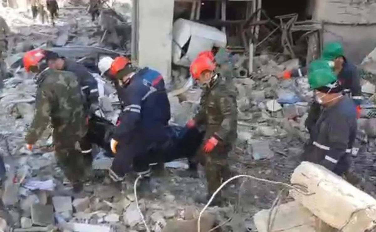 Azərbaycan xilasediciləri Türkiyənin iki bölgəsində axtarış-xilasetmə əməliyyatlarını davam etdirir