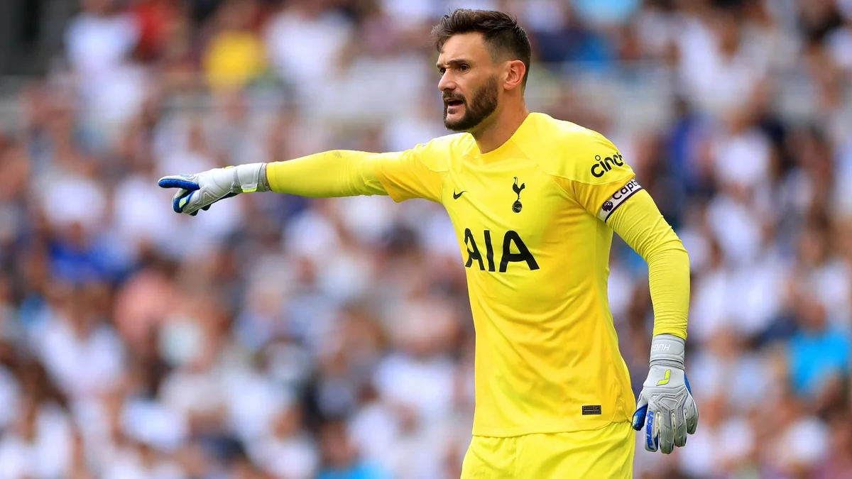 London klubu dünya çempionu olmuş qapıçının müqaviləsini ləğv edib