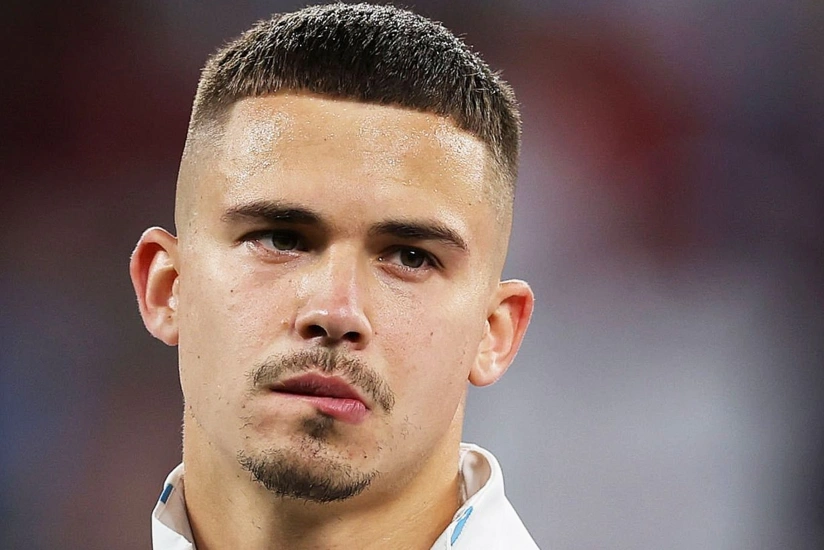 Napoli sign Leander Dendoncker on loan from Aston Villa