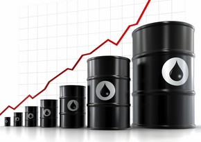 Цена нефти марки Brent поднялась выше $63 за баррель впервые с 30 апреля