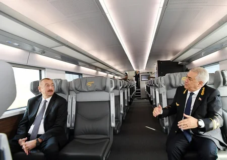 Prezident İlham Əliyev Sumqayıt Dəmir Yolu Vağzalı Kompleksinin açılışında iştirak edib - ƏLAVƏ OLUNUB
