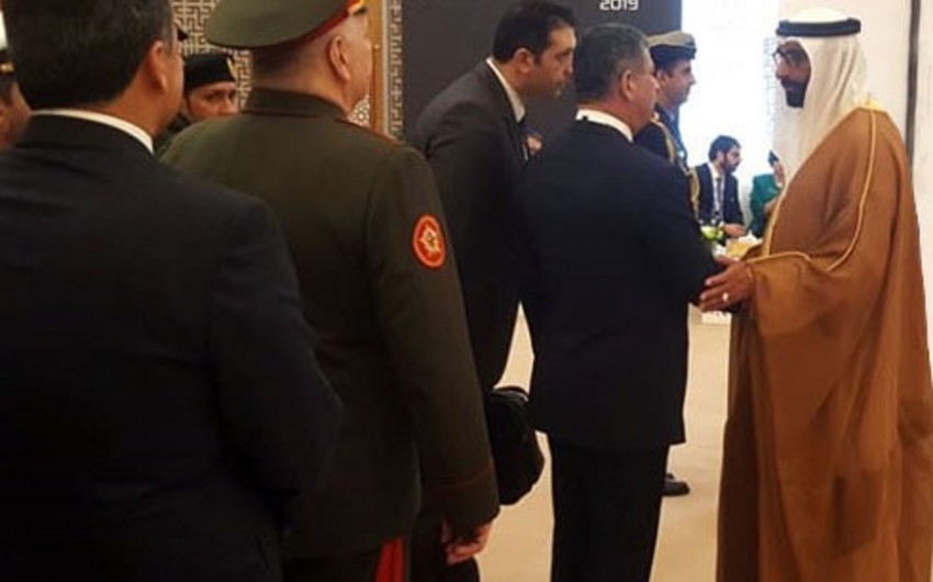 Zakir Həsənov BƏƏ-nin müdafiə məsələləri naziri ilə görüşüb