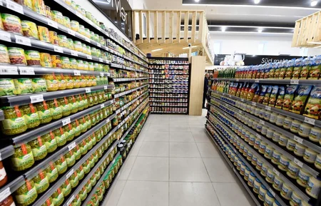 Bakıda yeni “RAHAT” Gourmetmarketin təntənəli açılışı olub