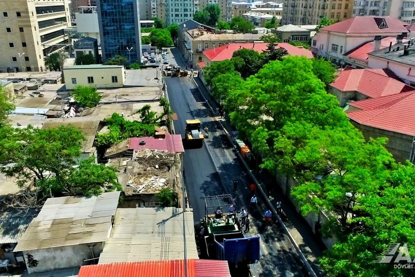 Bakının Cəlil Məmmədquluzadə küçəsi əsaslı təmir edilir