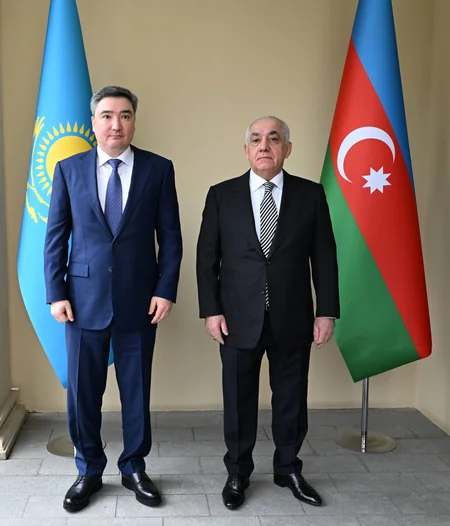 Bakıda Azərbaycan və Qazaxıstan arasında sənədlər imzalanıb