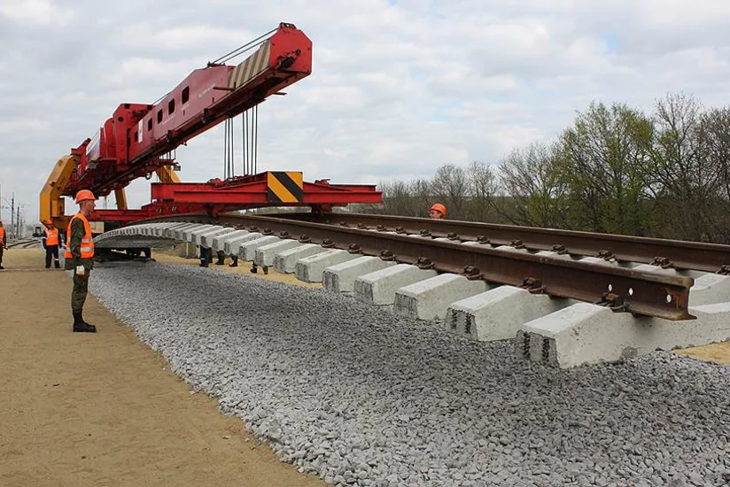 İran prezidenti: Rəşt-Astara dəmir yolu hətta Afrika və Asiya qitələri üçün faydalı olacaq