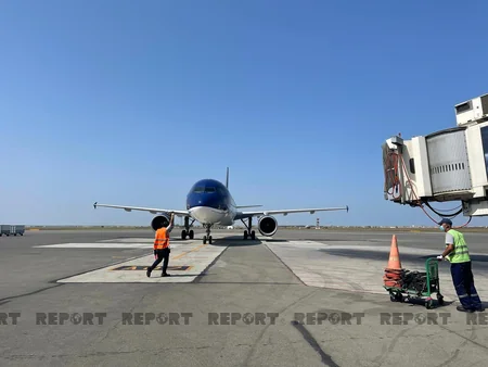 First group of Azerbaijani firefighters return home from Turkey