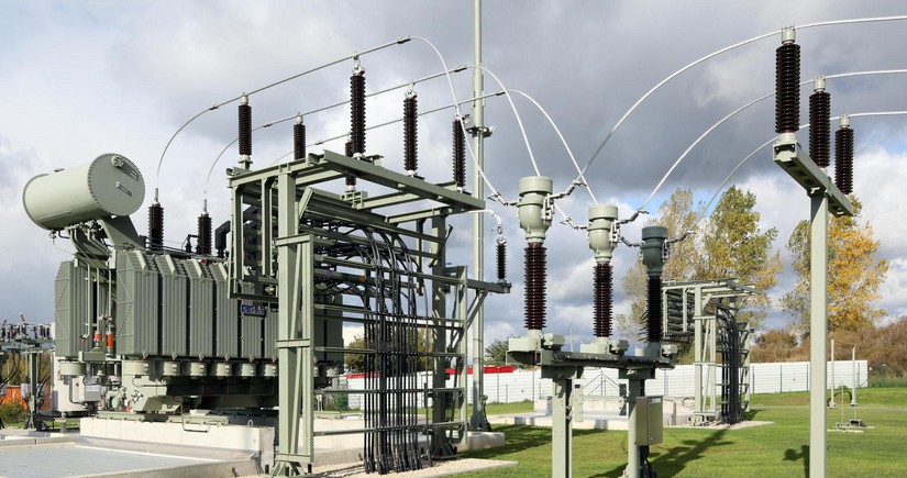 Azerbaijan resumes power transformer imports from Hungary