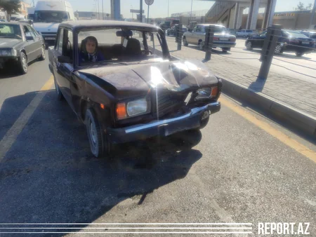 Bakıda iki avtomobil toqquşdu, xəsarət alan var