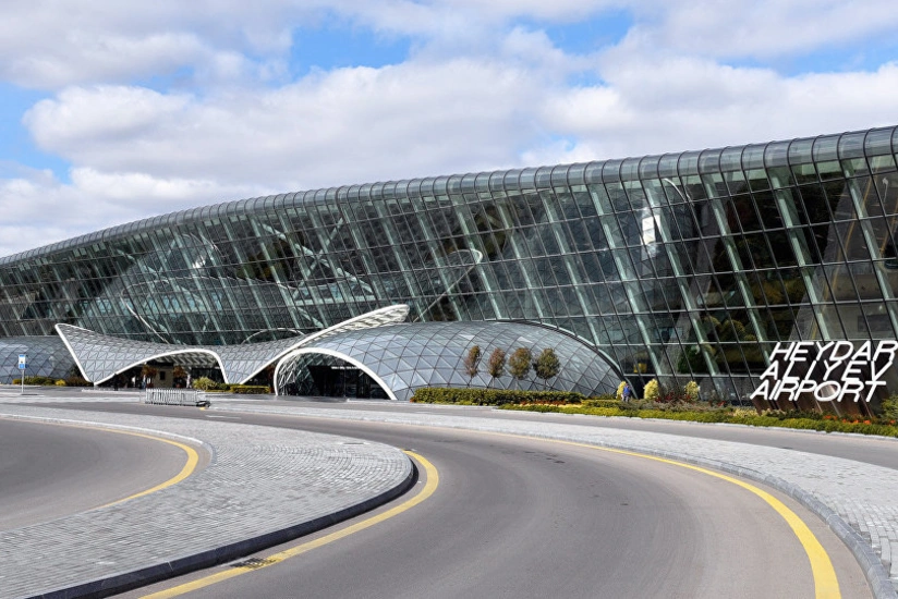 Heydər Əliyev Aeroportu: “Ural Hava Yolları” şirkətinə məxsus təyyarə bomba ehtimalı ilə əlaqədar Bakıya eniş edib