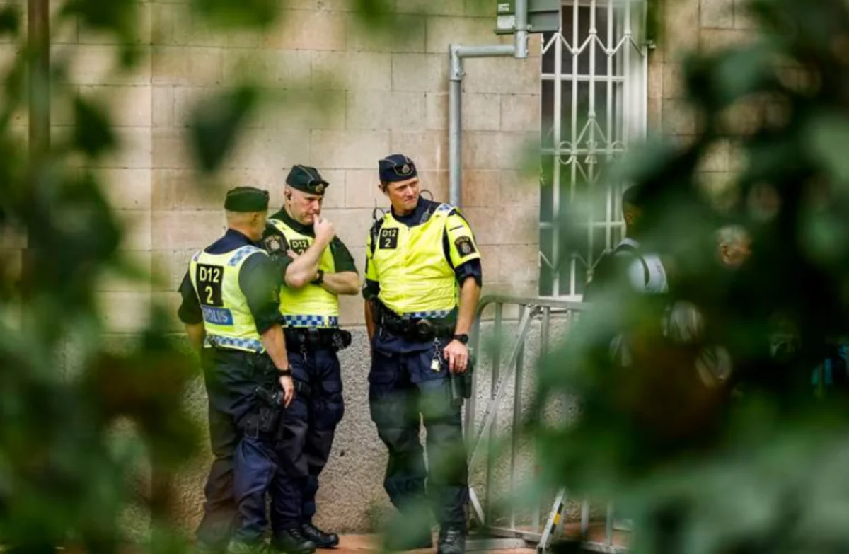 Swedish police allow re-burning of Koran