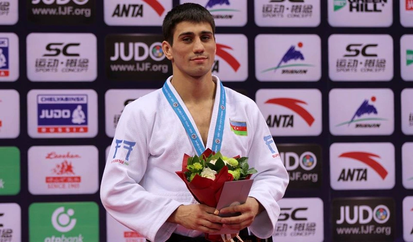 Olimpiya mükafatçısı Rüstəm Orucov Böyük Dəbilqə turnirində bürünc medal qazanıb