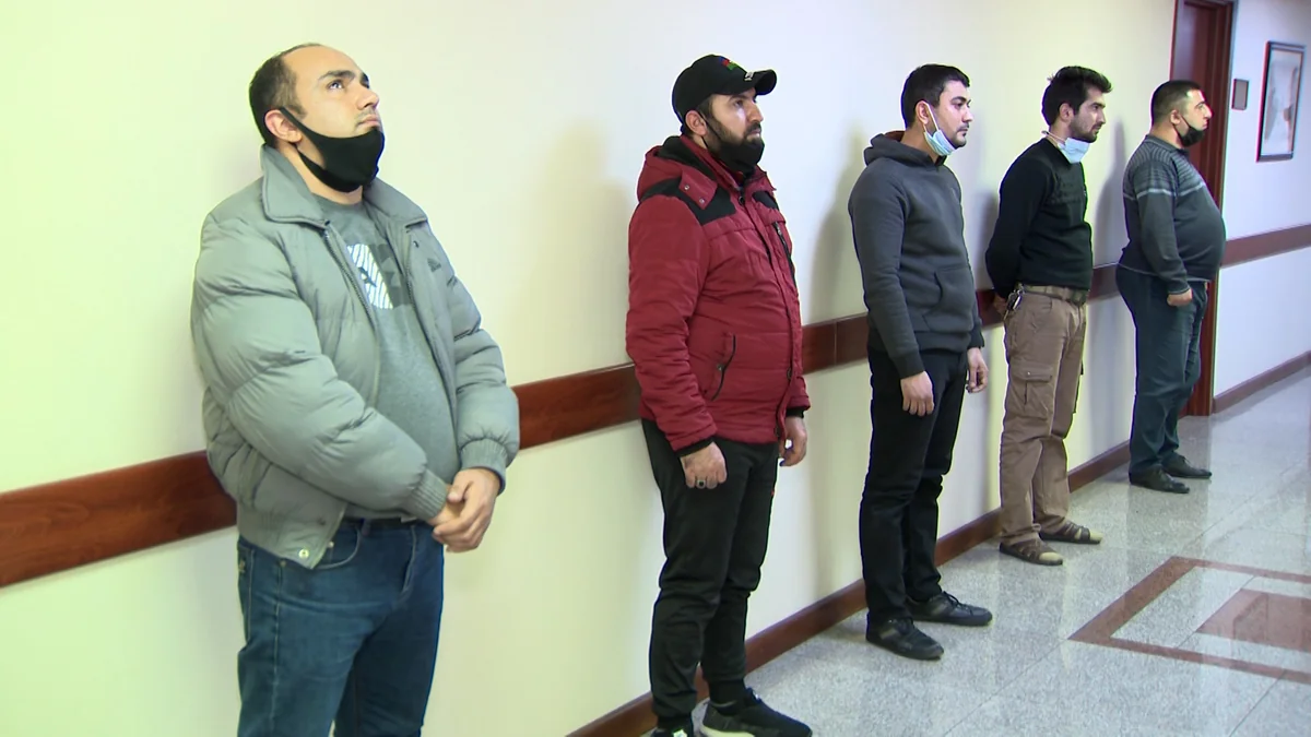 Vətəndaşları saxtakarlıqla icazə portalından qeydiyyatdan keçirənlər tutuldu