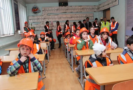 Uşaqların “Metropoliten”ə ekskursiyası təşkil edilib