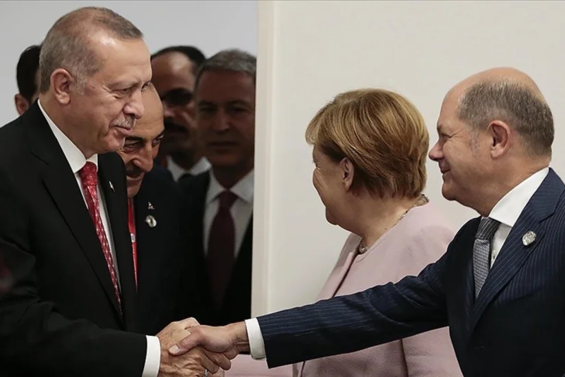 Эрдоган провел переговоры с новым канцлером ФРГ