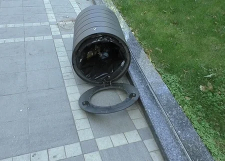 Bakı polisi piket iştirakçılarının şəhər təsərrüfatına vurduğu ziyanla bağlı görüntülər yayıb