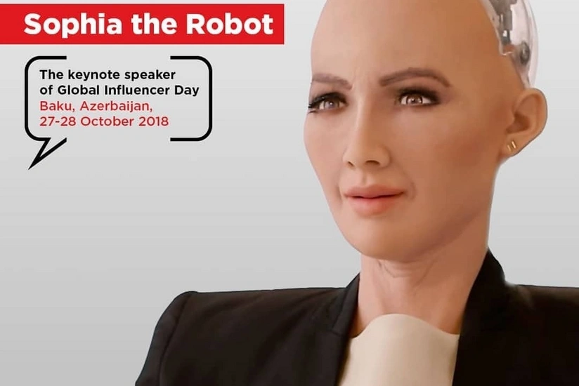 Dünyaca məşhur robot Sophia Bakıda Azərbaycan milli geyimində çıxış edəcək