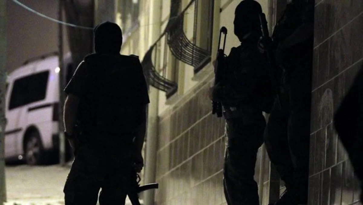 ​İstanbulda terrorçuluqda şübhəli bilinən 40 nəfər tutulub