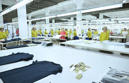 President Ilham Aliyev inspected operations of Khankandi garment factory