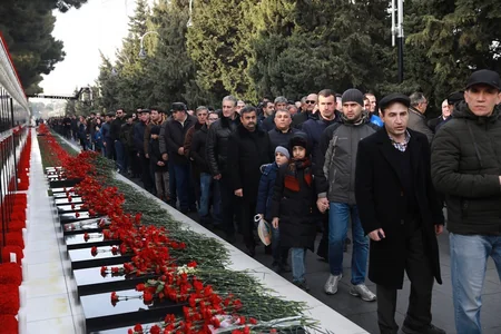 Cüdo ictimaiyyətinin nümayəndələri Şəhidlər xiyabanını ziyarət ediblər