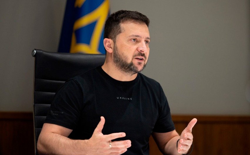 Zelenski iyundan gec olmayaraq Ukraynanın Avropa İttifaqına qəbulunu tələb edib