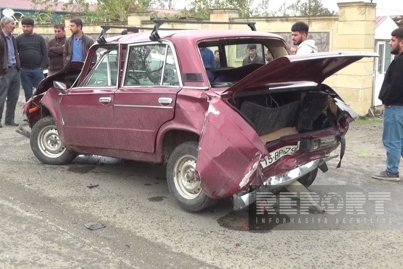 Cəlilabadda üç minik avtomobili toqquşub