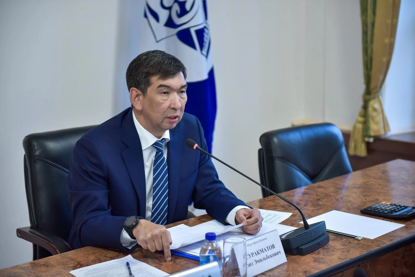 Мэр Бишкека Азиз Суракматов подал в отставку
