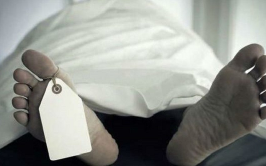 Bakıda mənzildən 72 yaşlı kişi meyiti tapılıb