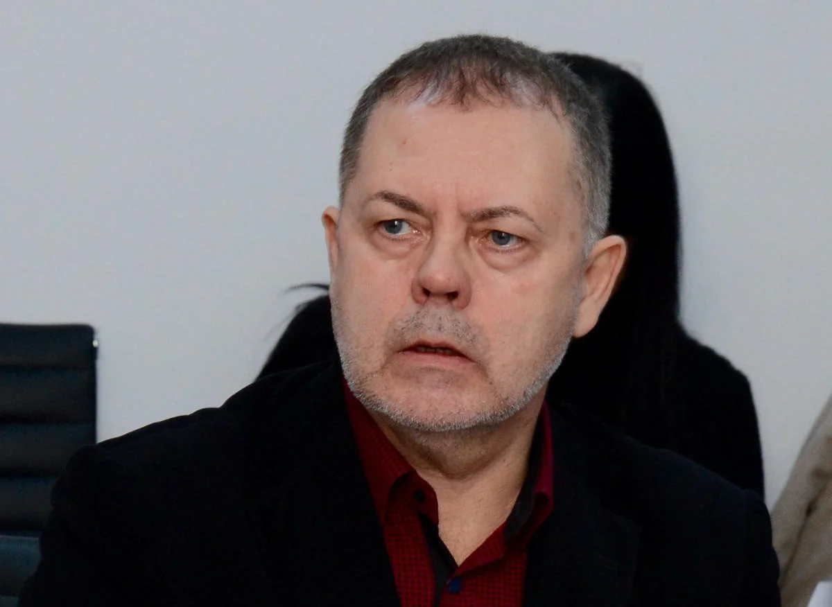 Rusiyalı politoloq: Mənasız yerə aparılan, sonu görünməyən danışıqlar nəyə lazımdır!?