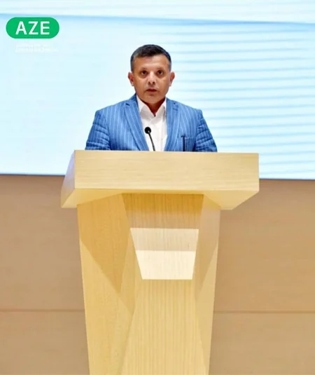 Nazir milli federasiyaların nümayəndələri ilə vacib məsələləri müzakirə edib