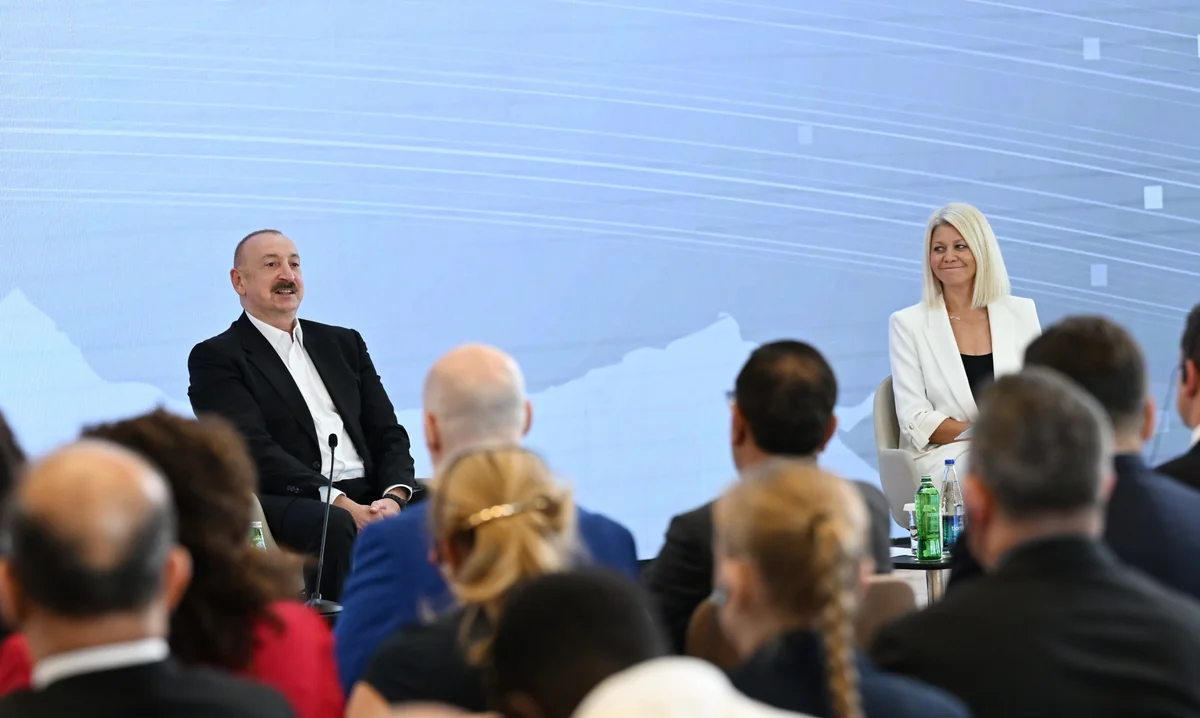 Prezident: Azərbaycan sabitdir, özünü təmin edir və gələcəyə dair aydın baxışı var