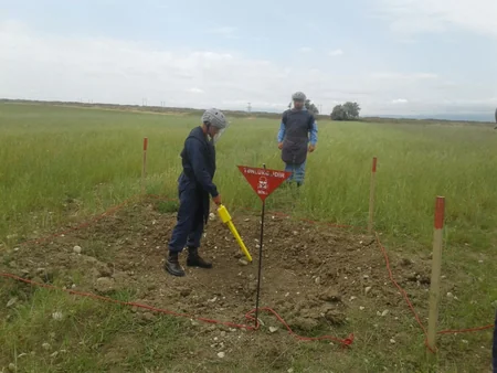 ANAMA 16 partlayış yerinə baxış keçirib