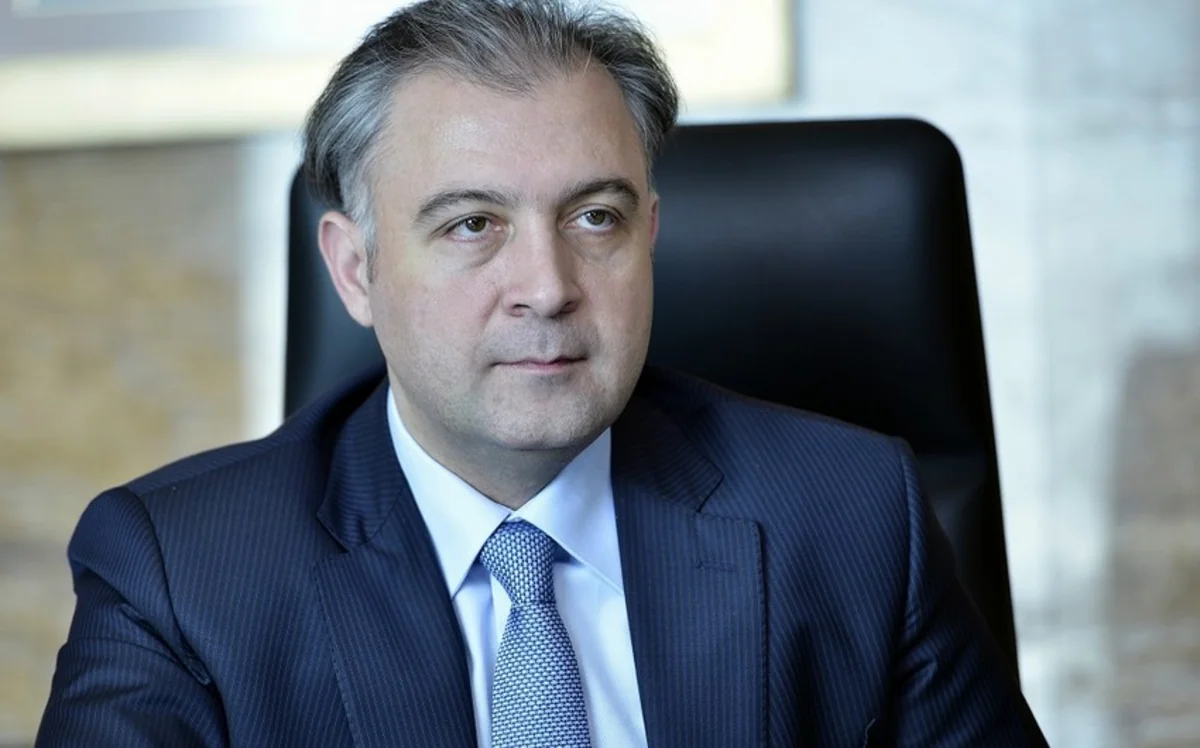 Azərbaycan Prezidentinin köməkçisi Ankarada milli müdafiə naziri ilə görüşüb