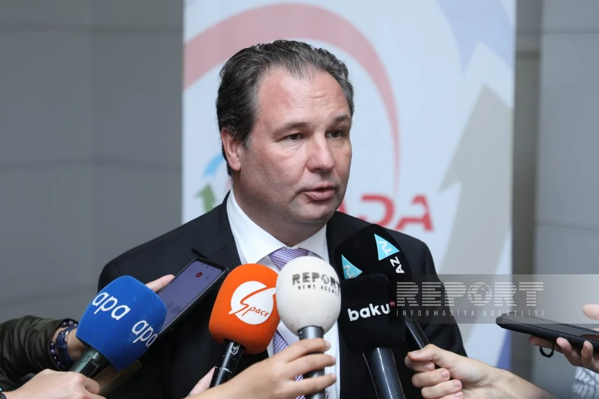 Radu Dinesku: “Azərbaycan Qərb və Şərqin birləşməsini təmin edəcək”