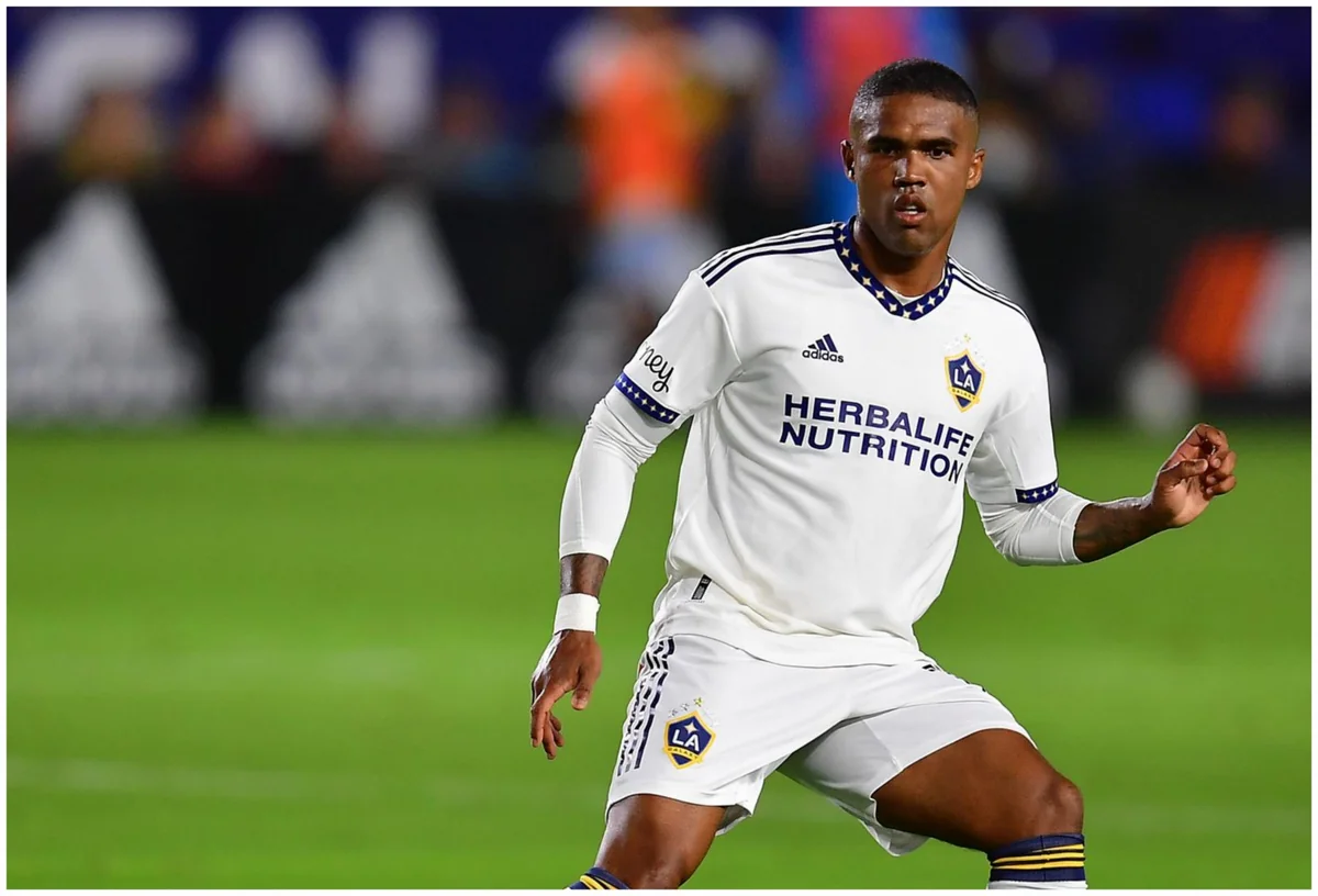 Yuventus və Bavariyanın sabiq futbolçusu üçün həbs qərarı çıxarılıb