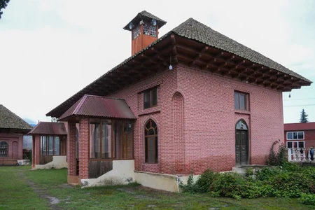 Dövlət Komitəsinin sədri Astaradakı məscidlərin fəaliyyəti ilə tanış olub